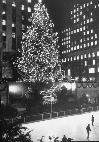 Rockefeller Center karácsonyfa éjjel