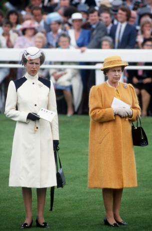 Anne hercegnő és a királynő az Epsom Derby-ben, 1985