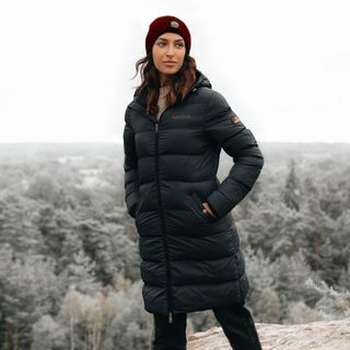 Fekete női Frost hosszúvonalú kabát