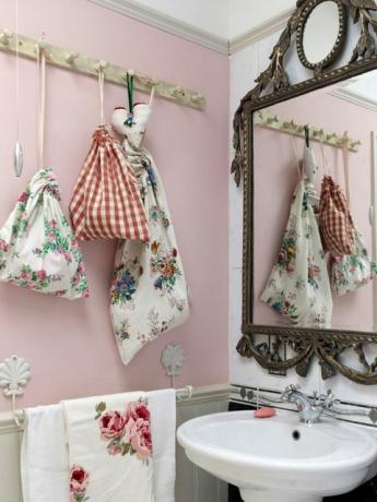 rózsaszín fürdőszoba