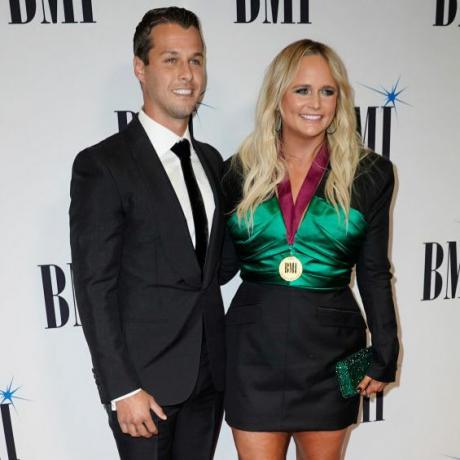 miranda lambert és brendan mcloughlin a 68. bmi country díjakon