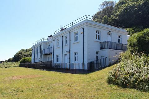 The Old Signal House, 2 Penlee Point, Penlee, Cornwall - bezár