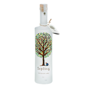 Klímapozitív vodka a Sapling Spiritstől 