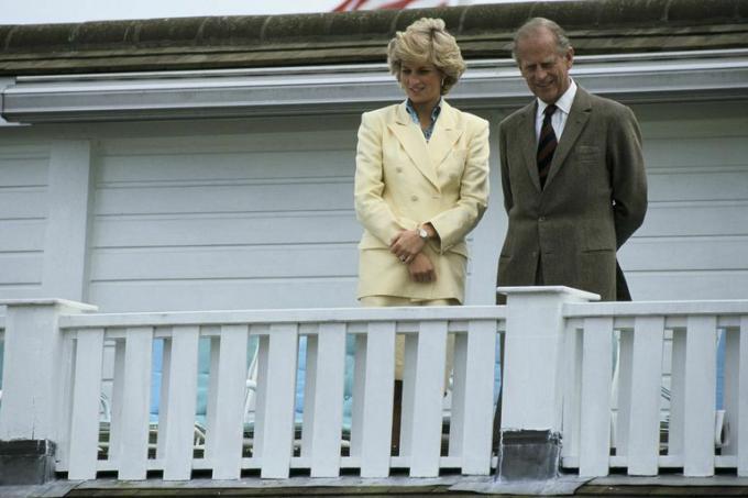 Charles és Diana egy pólómérkőzésen az Egyesült Királyságban, Windsorban 1987. július 26-án.