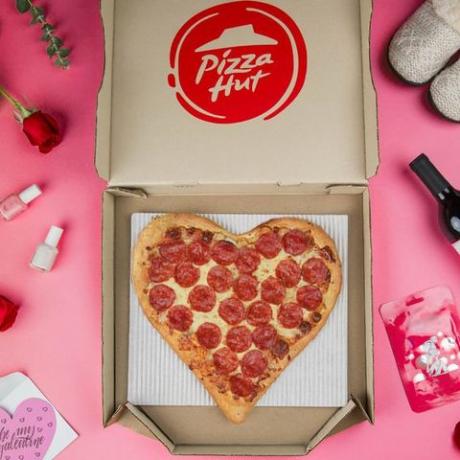 pizza kunyhó szív alakú pizza