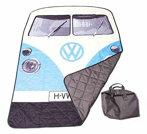 Ez a Volkswagen Camper Van piknik takaró a végső nyári kiegészítő