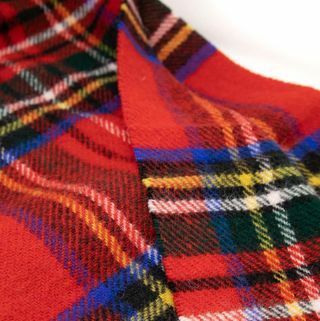 Royal Stewart tartan gyapjútakaró