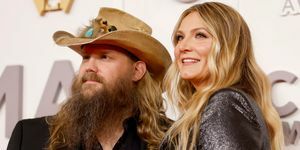 Nashville, Tennessee november 09. Chris Stapleton és Morgane Stapleton részt vesz az 56. éves CMA-n díjátadó a bridgestone arénában 2022. november 09-én Nashville-ben, Tennessee-ben, fotó: Jason Kempingetty képeket